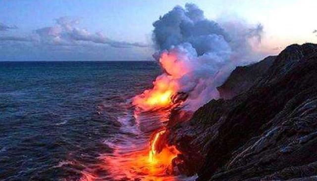 雪人蟹生活在哪里（海底火山爆发周围的生物有哪些）