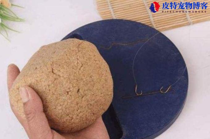 红虫粉钓鱼的使用方法和用量，怎么配鱼饵，秋冬季钓大板鲫用什么饵料