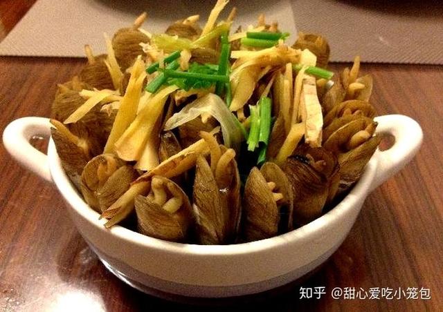 蛏子是海鲜还是河鲜？（探讨蛏子的来源及其适宜食用区域。）